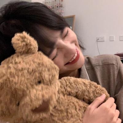 海棠花落又逢君